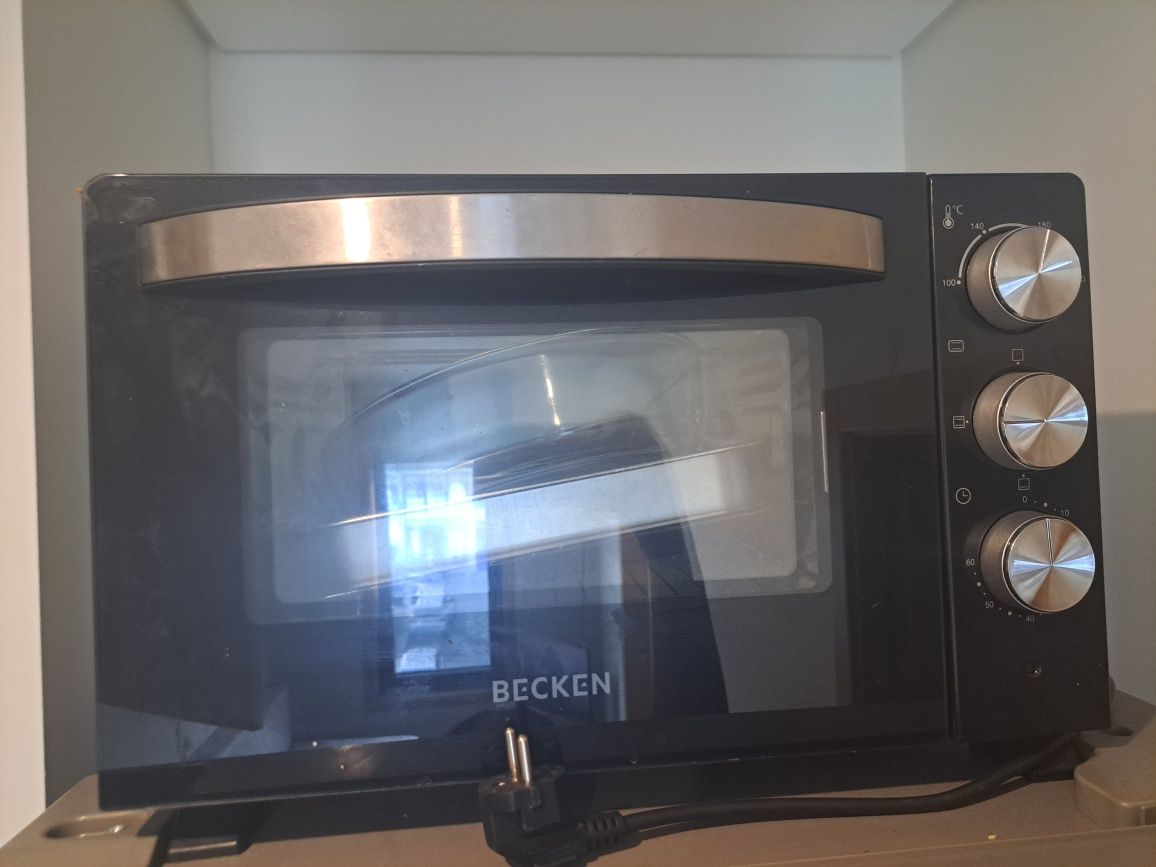 Mini forno eléctrico