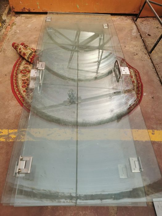 3 portas em vidro temperado