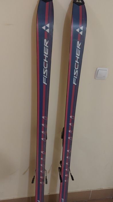 narty Fischer CLS 3 półcarwing 170 cm z wiązaniami
