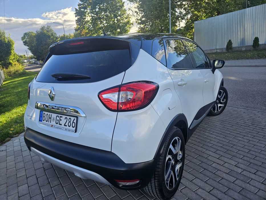 Renault Captur 2017 rok 1.2 benzyna 118 km serwis bezwypadkowa kamera