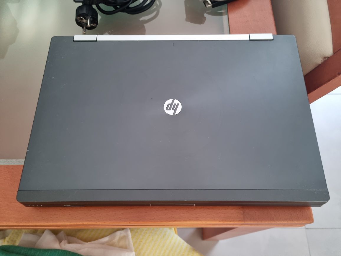 HP portatil workstation pro 8570w