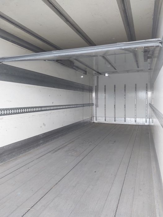 kontener magazyn zabudowa izoterma domek na dzialke