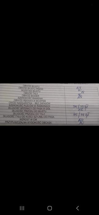 Sukienka ślubna ecru