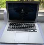Macbook Air 2017 i7 256Gb 8Gb ram