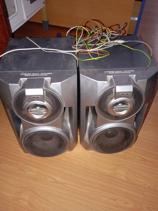 Colunas de som som 2