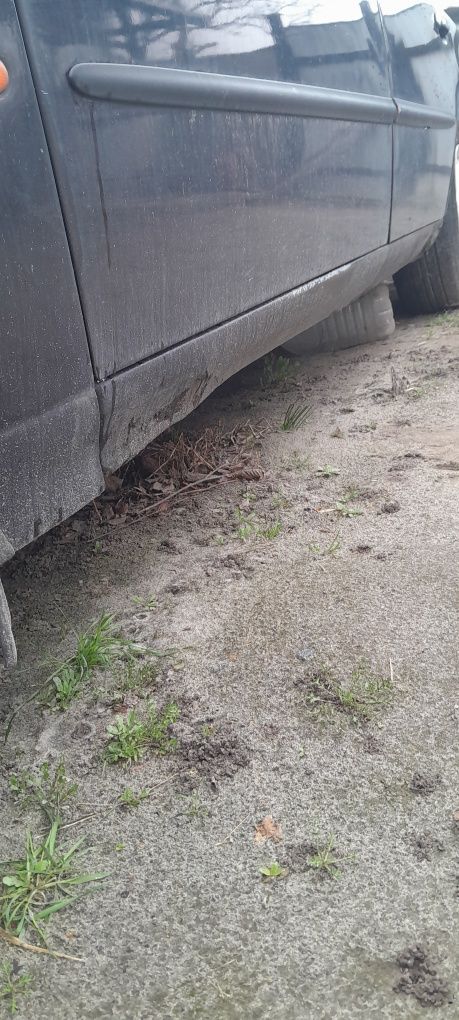Продам під реставрацію