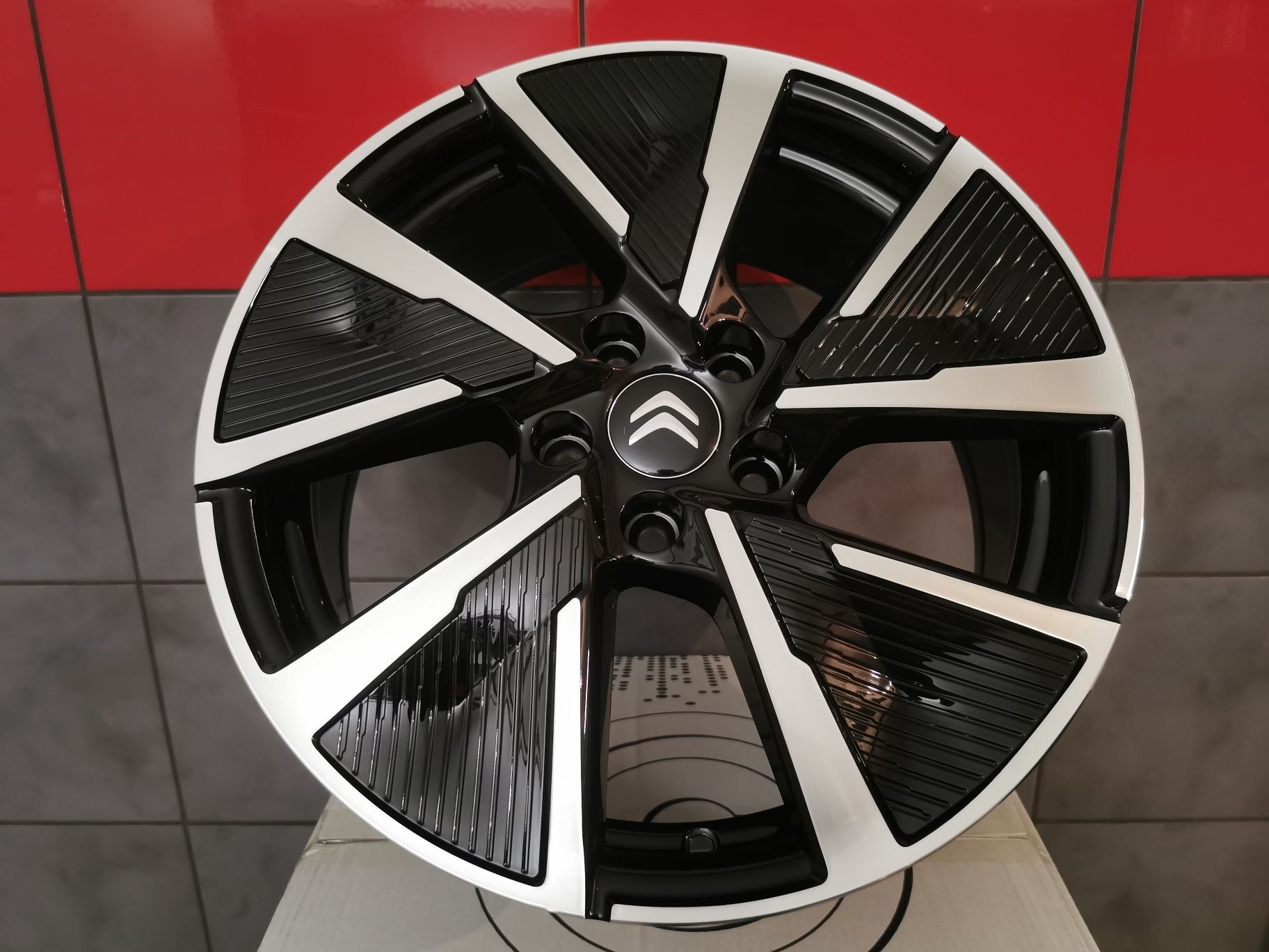 Felgi 17" 5x108 DS 7 Crossback Citroen Grand Picasso C4 C5 C6 Berlingo