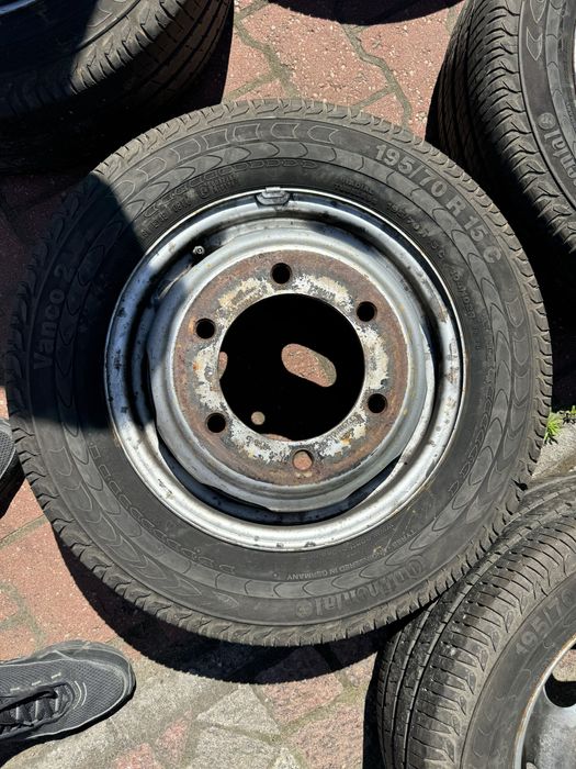 Koła letnie Mercedes Sprinter VW LT bliźniaki + 195/70R15C Continental