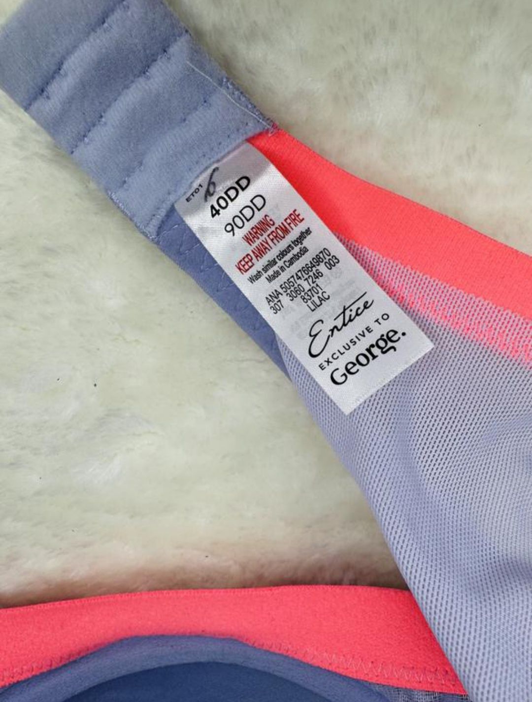 Бюстгальтер великого розміру 40 е,40dd,90dd 90e