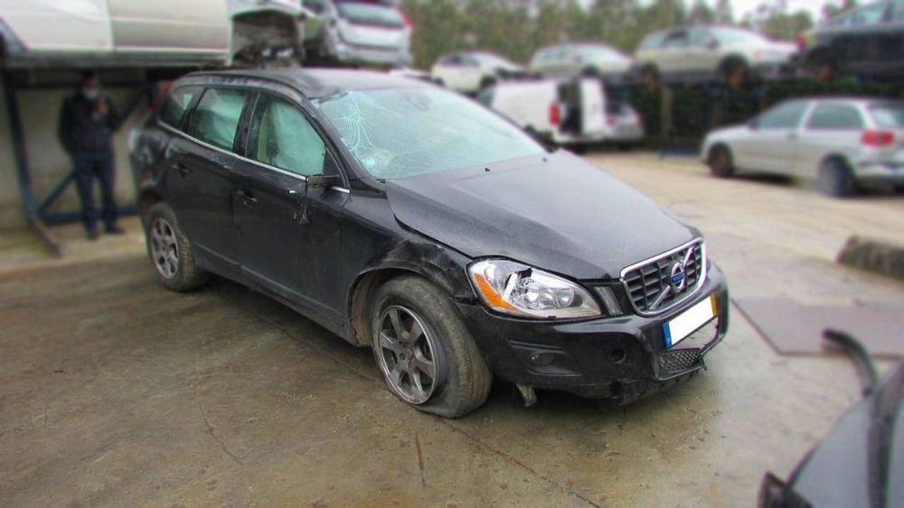 Volvo XC60 2.4 D5 (185CV) de 2009 - Peças Usadas (7069)