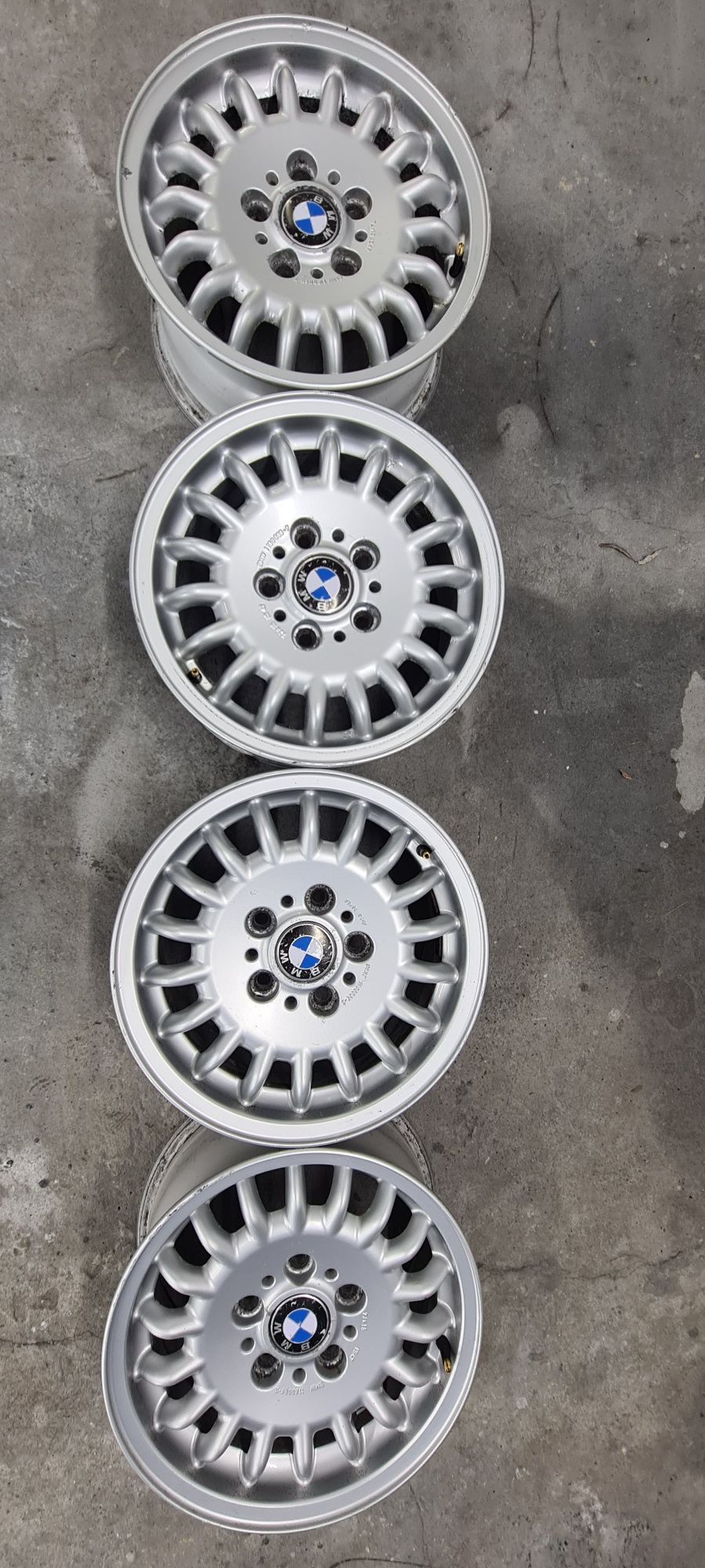 Felgi aluminiowe BMW  5x120 R15  4szt.