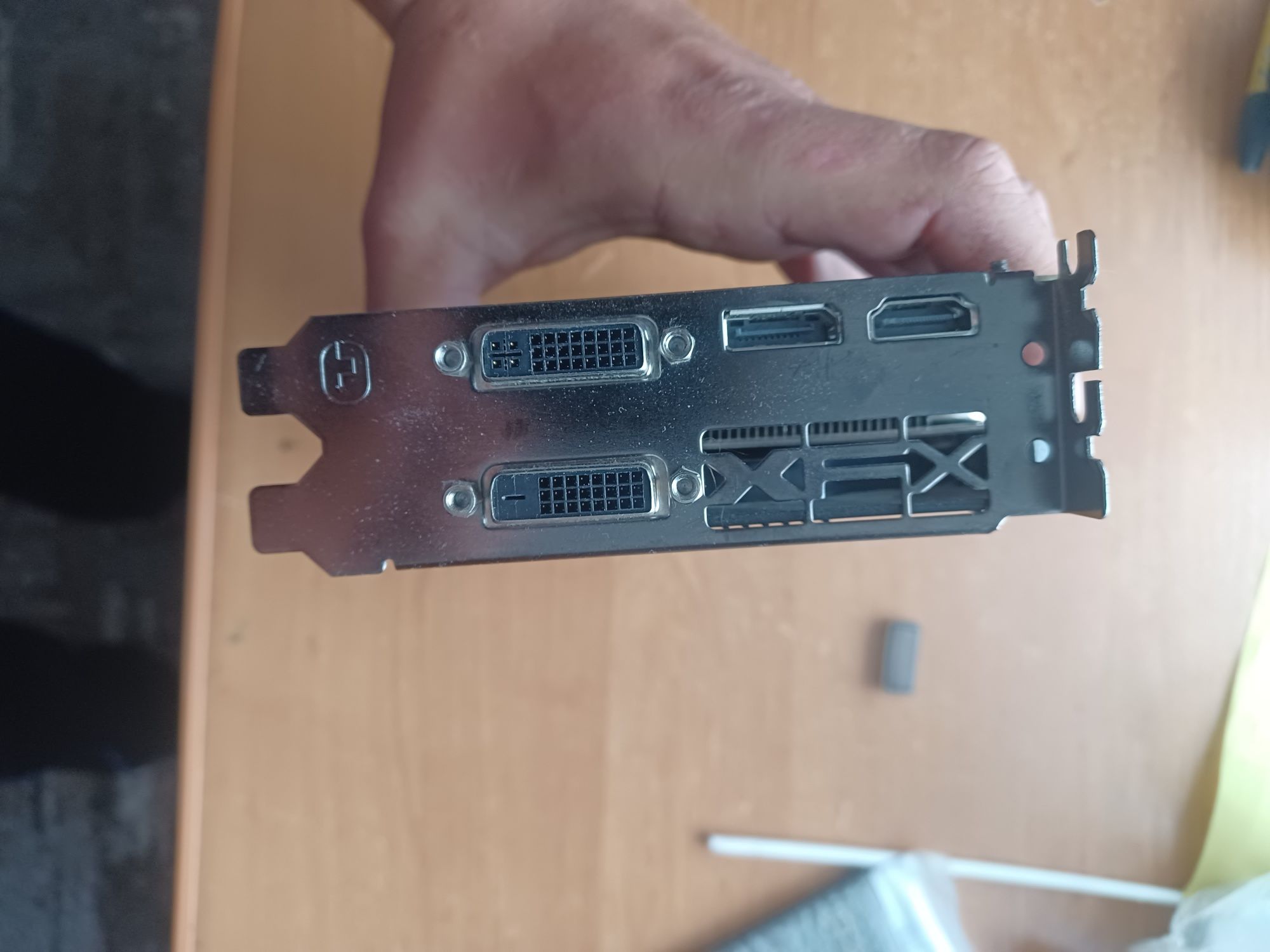 Відеокарта xfx r9 380p 4gb 256bit