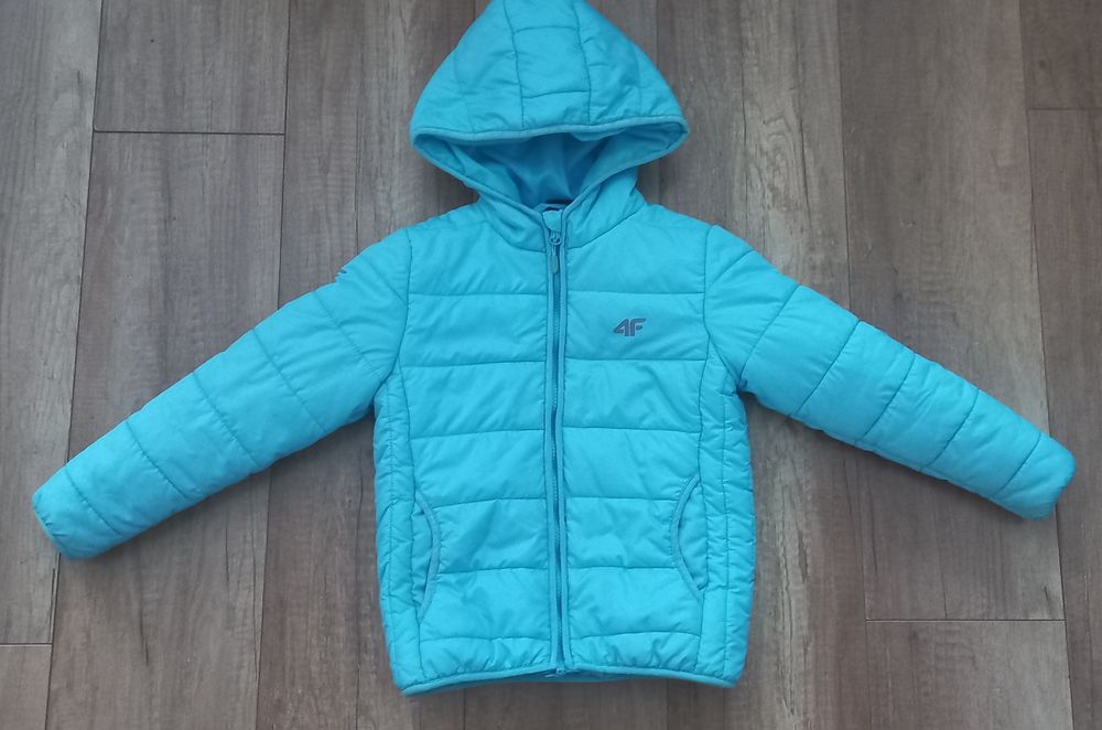 4F kurtka dziecięca przejściowa zimowa niebieska 122cm