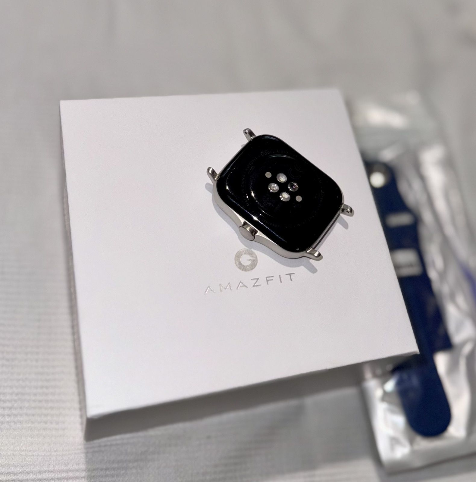 Смарт часы Amazfit GTS 2