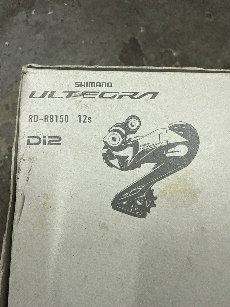 Переключатель задний Shimano Ultegra Di2 RD-R8150