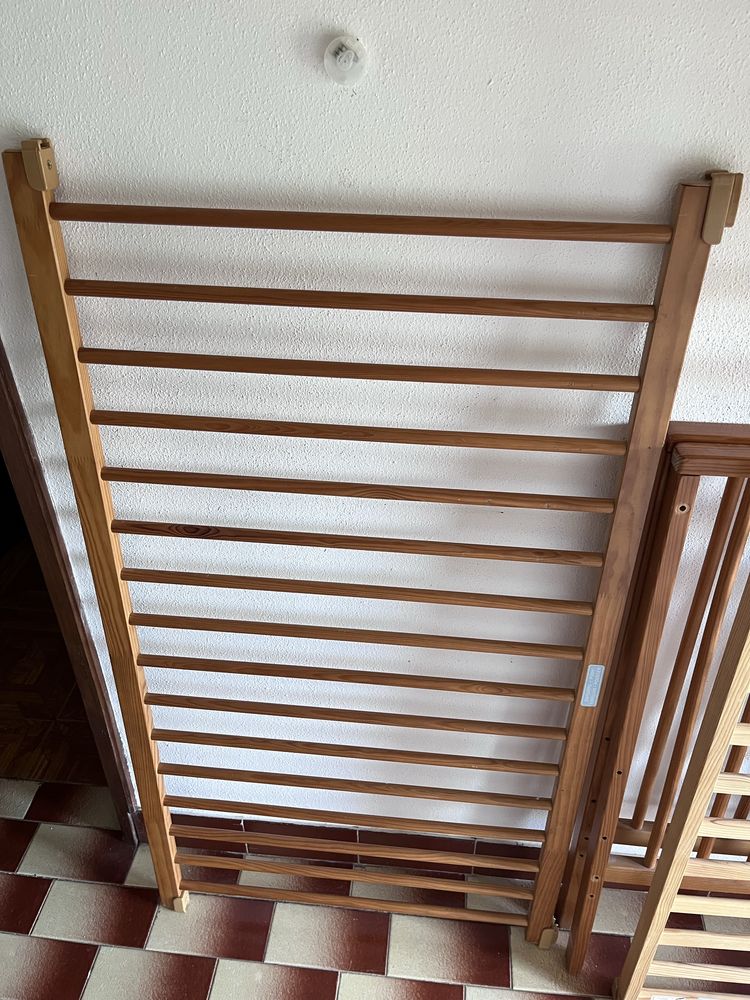 Cama de bebe/criança