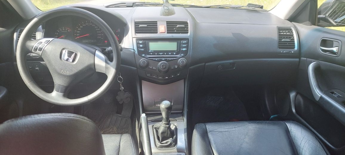 Honda Accord 2.0 b +LPG