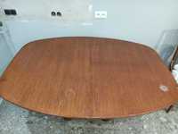 Duży stół dębowy + 4 krzesła z zestawu