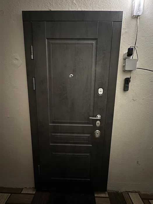 Двокімнатна квартира за адресою Олега Мудрака, 41.