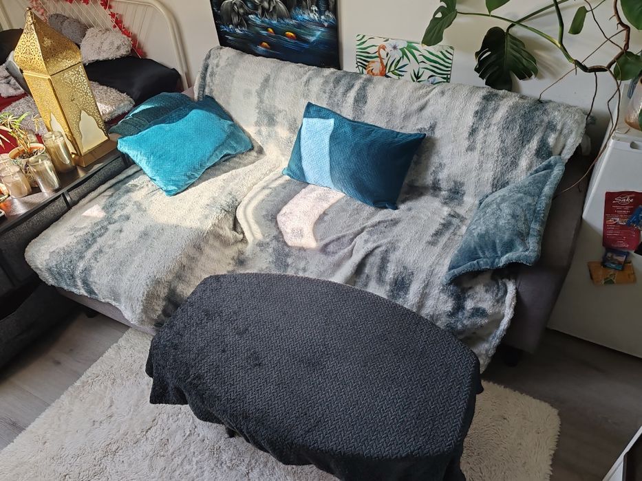 Sofá de 3 lugares com descanso para os pés, Como Novo