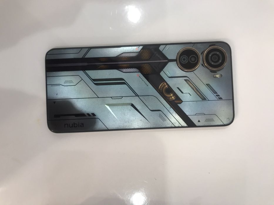 Продаж ZTE nubia 5g