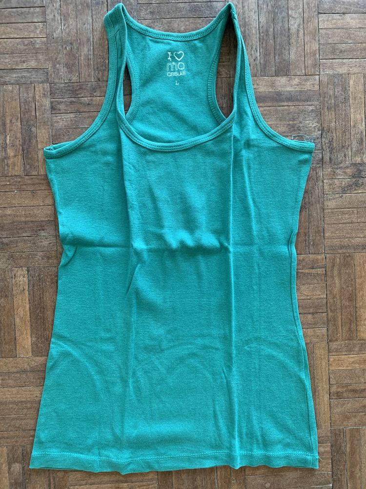 T-shirts de alças