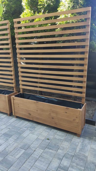 Solidne donice doniczki pergole. Zabudowa ogrodu tarasu