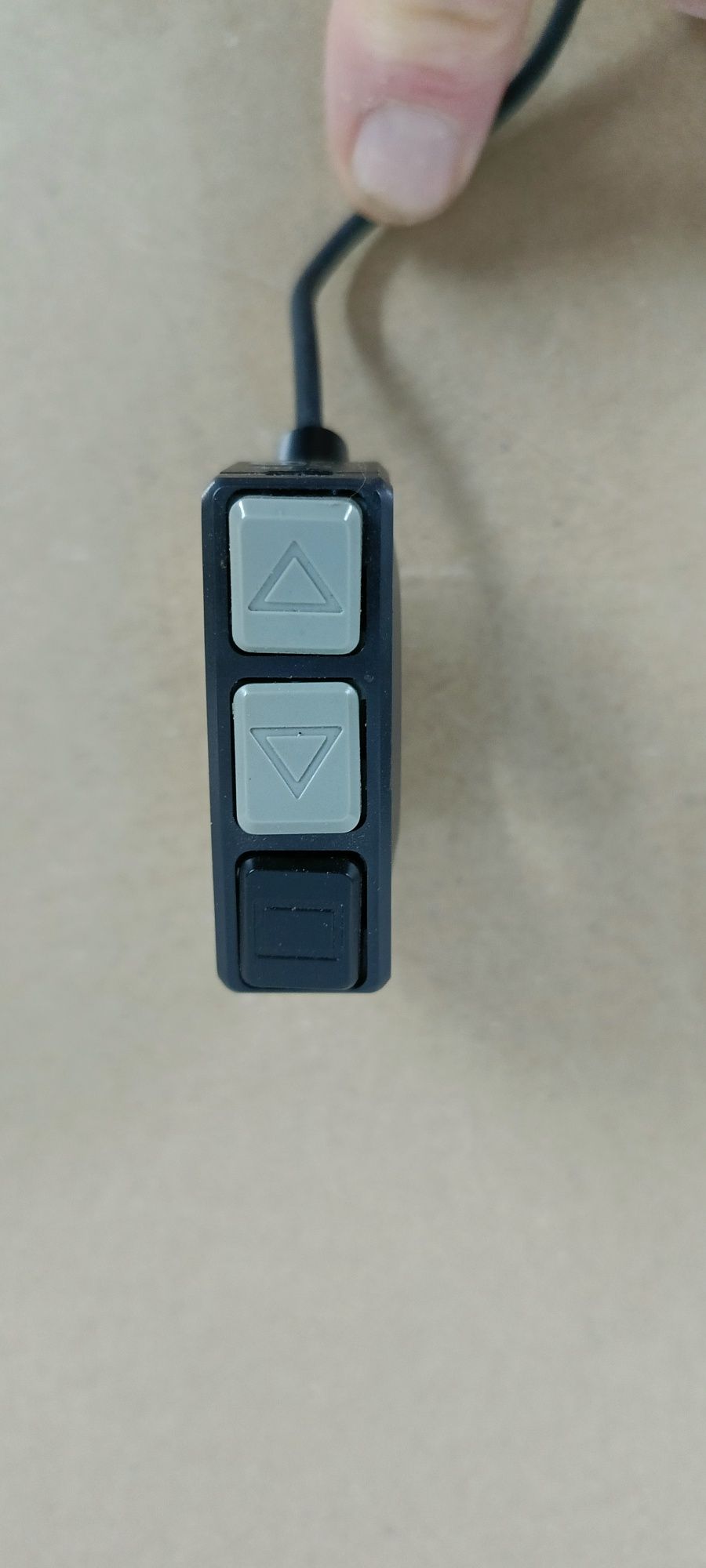 Nr1. Manipulator Shimano Steps Di2. Prawa strona.