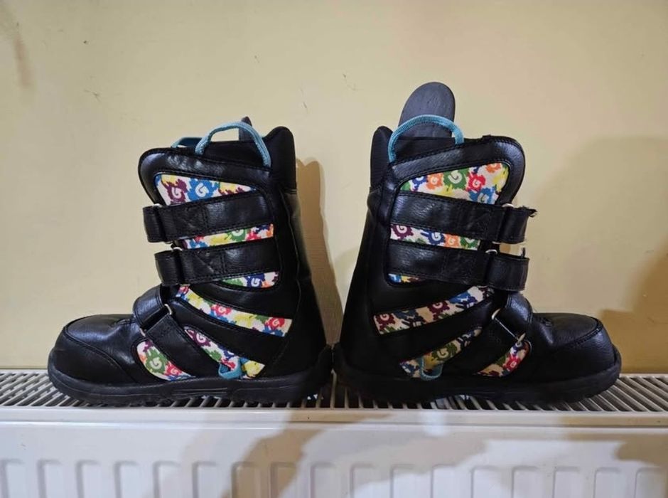 Deska snowboardowa K2 Mini Turbo 120cm z wiazaniami i butami