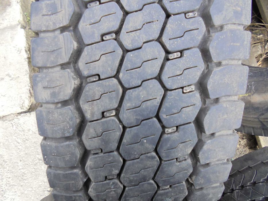 Opona 225/75R17.5 Pirelli TR01  (500 netto)