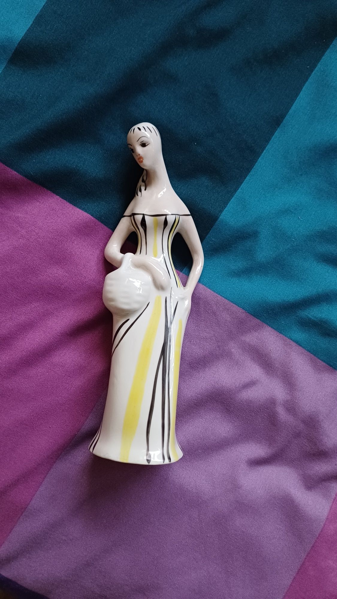 Figurka "Grzybiarka" Ćmielów, ok. 1960