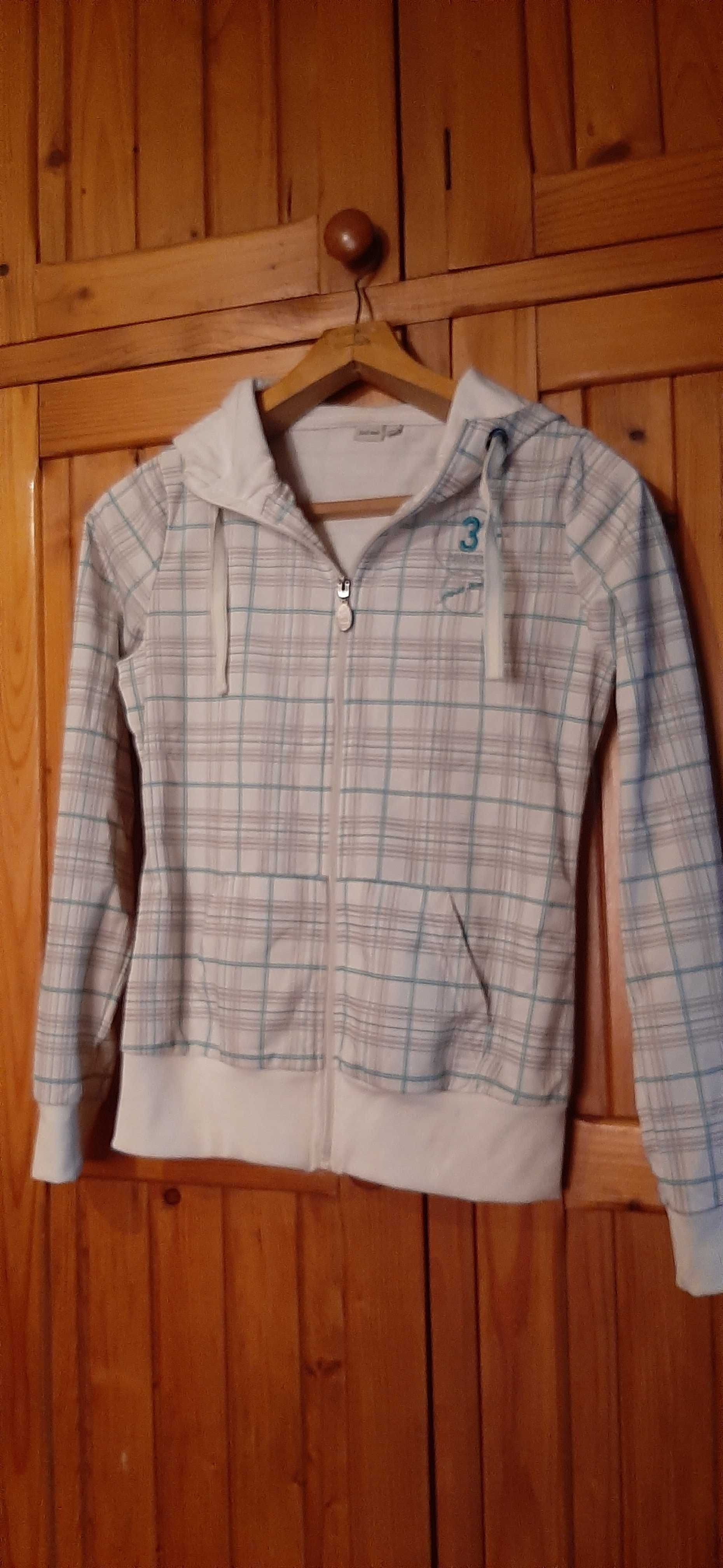 Bluza Damska Rozpinana z Kapturem Kratka, Rozmiar M - Modna i Wygodna!