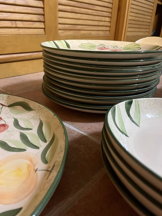 Conjunto de loiça típica