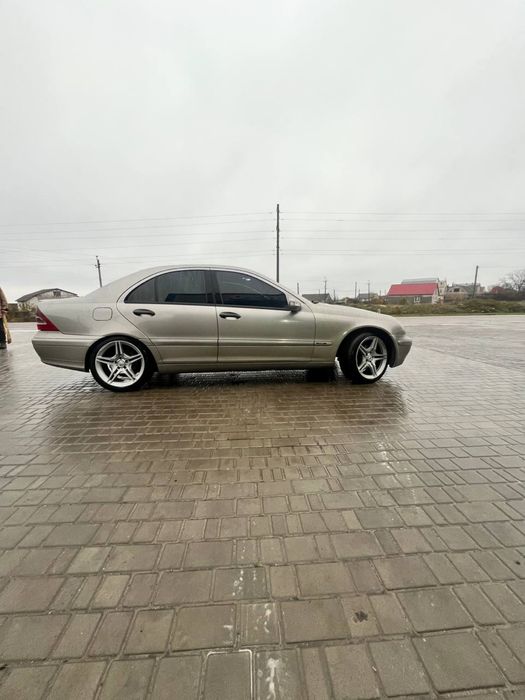 Продам!! В хорошем состояние,