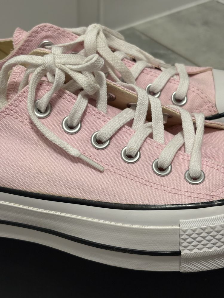 Converse  różowe 38