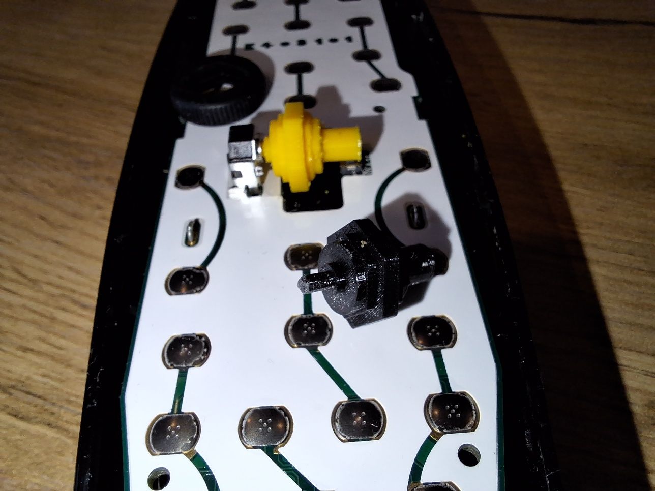 TV LG Magic Remote pilot kółko naprawa scroll