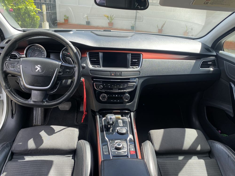 Peugeot 508 rxh hybrid 2013