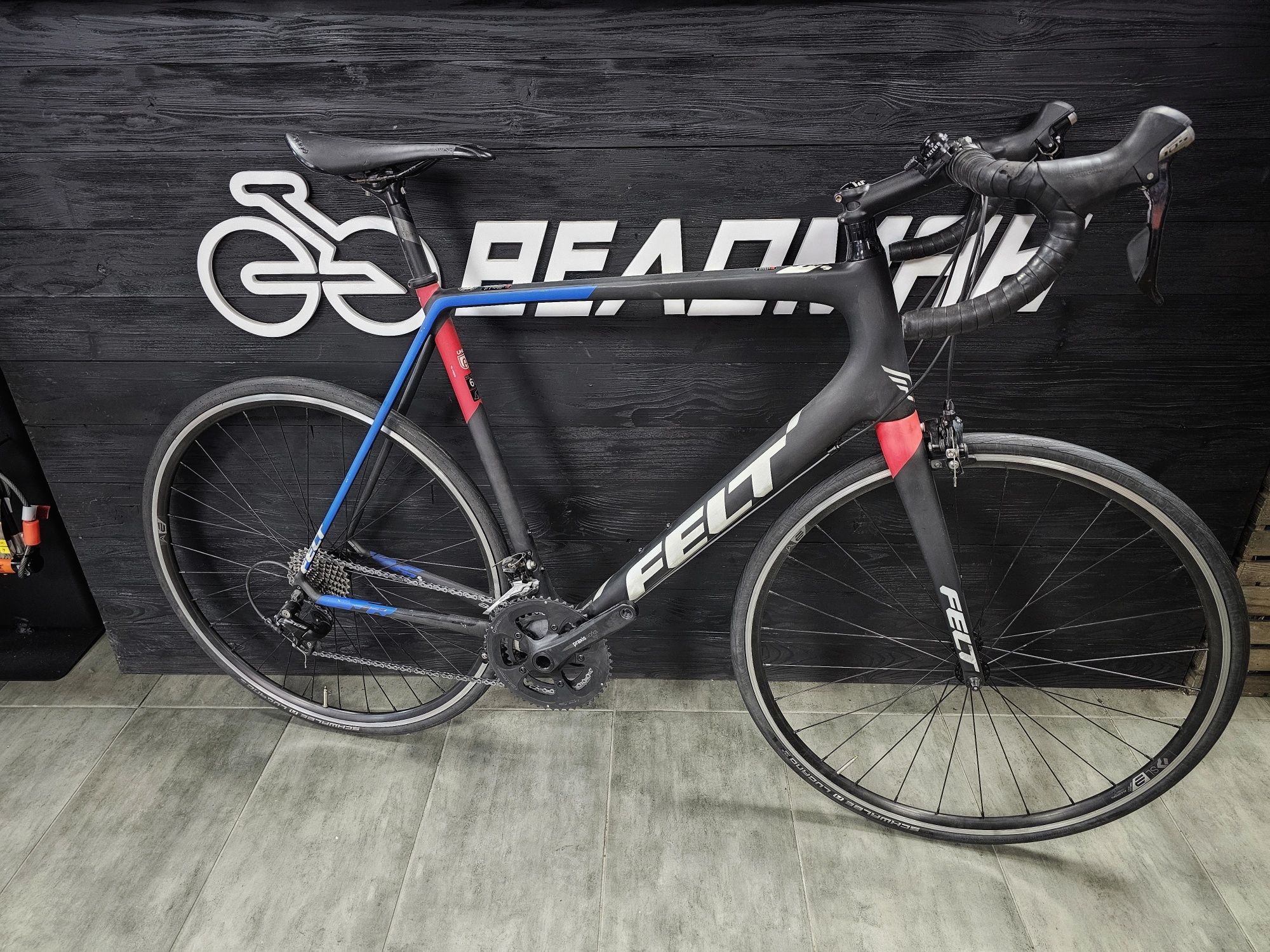 Шосейний карбоновий велосипед Felt FR5 2020