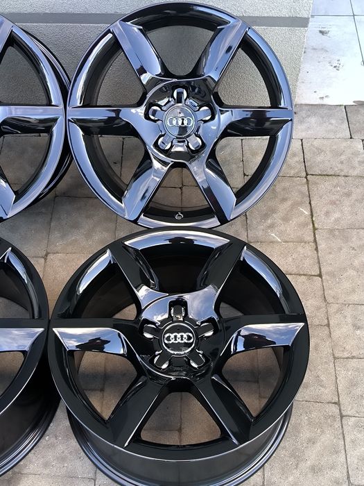 Диски оригінал Audi r17 5x112
