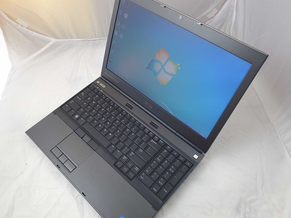 Dell Precision M4600 i5-2520M, Nvidia Quadro K1000M, 600/4Gb