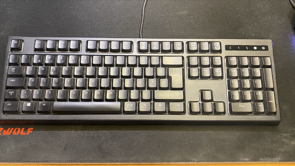 Teclado Razer Chroma Ornata V1