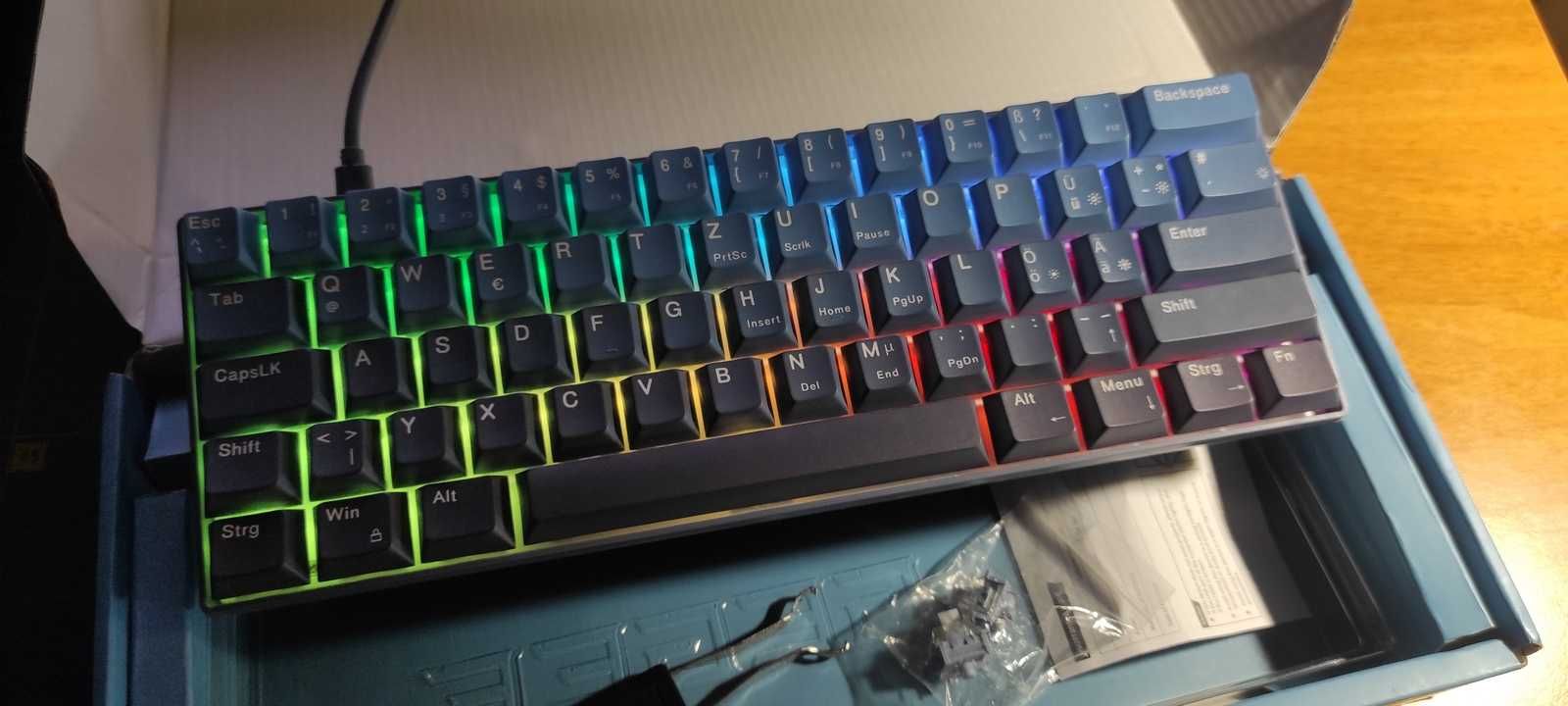 MageGee MK-STAR61 60 механічна клавіатура нова UK Layout