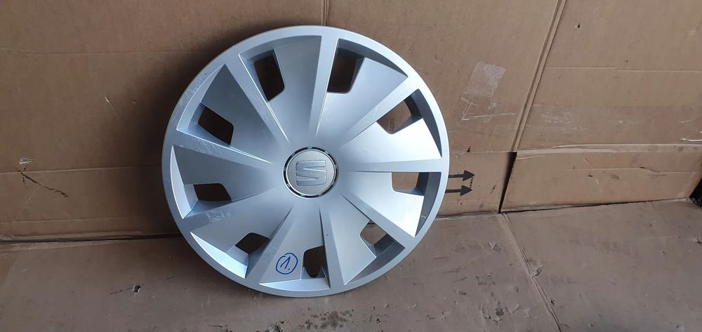 Dekielek kołpak kapsel 15&quot; Seat Leon III 5F0601147B