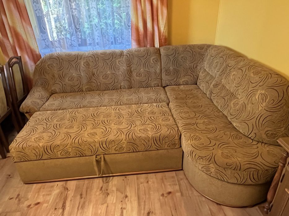 Naroznik prawo stronny 240x200