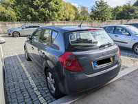 Kia Ceed em bom estado pouco kms