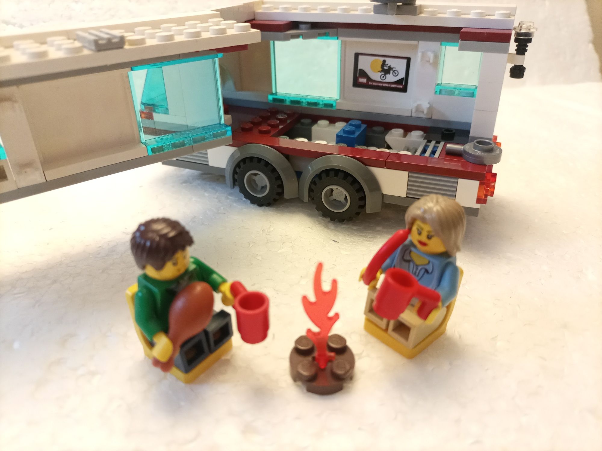 Klocki LEGO 4435 camper