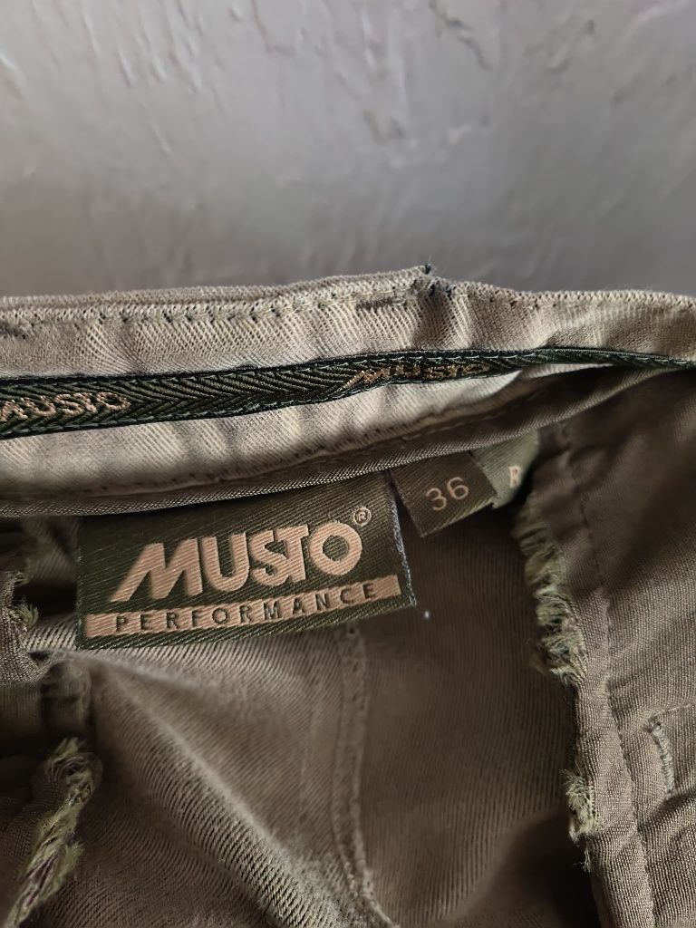 Męskie spodnie Chinos Musto Performance W36 L32