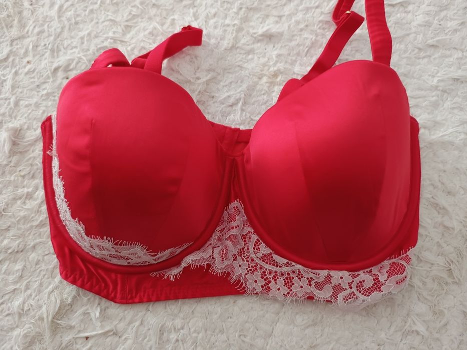 Stanik george 34E