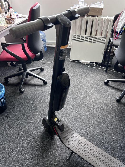 Єлектросамокат Ninebot es2 es4