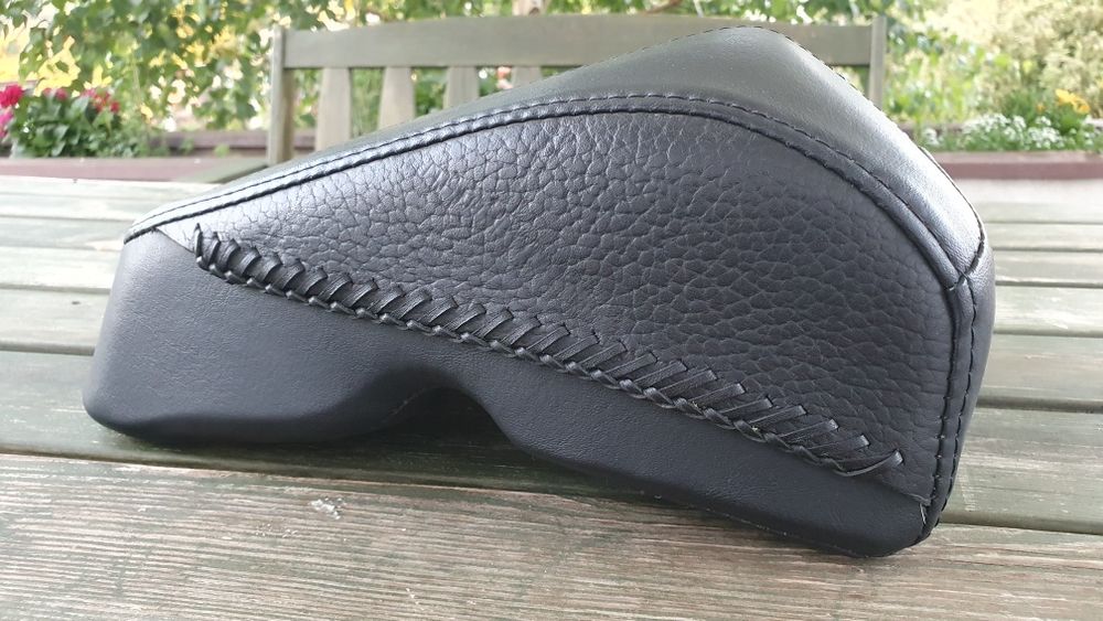 Siedzenie pasażera Harley Davidson FLSTN Softail Deluxe